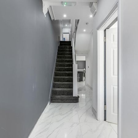 Crystal Towers Sasco Apartments بلاكبول المظهر الخارجي الصورة