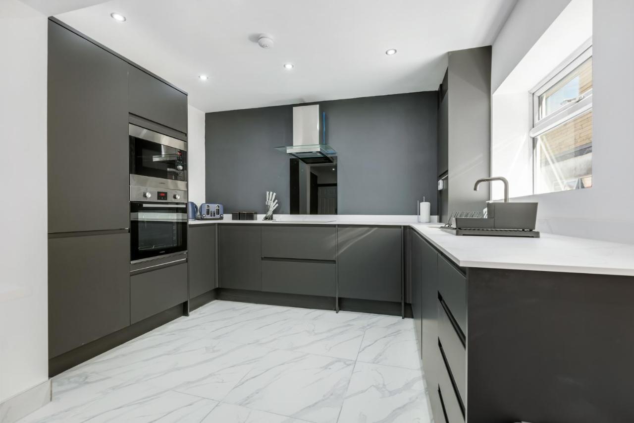 Crystal Towers Sasco Apartments بلاكبول المظهر الخارجي الصورة
