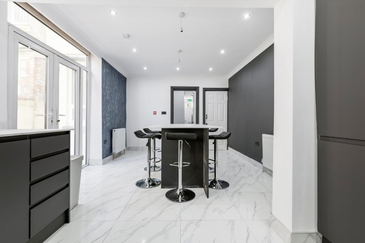 Crystal Towers Sasco Apartments بلاكبول المظهر الخارجي الصورة
